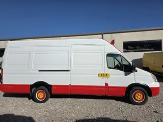 Iveco Daily L5H3, Baujahr 2010, Bild 3 von 10