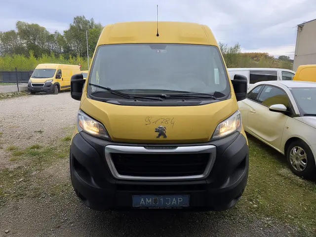Peugeot Boxer L2H2, Baujahr 2018