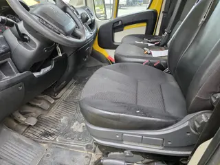 Peugeot Boxer L2H2, Baujahr 2018, Bild 9 von 9